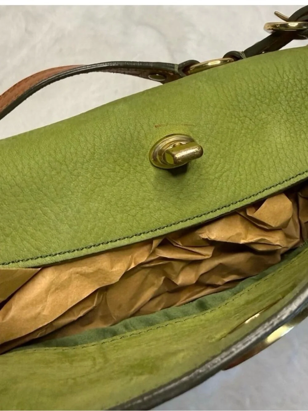 RARE y2k COACH 8A54 Chelsea Hobo Turnlock Nubuc Green Shoulder Bag